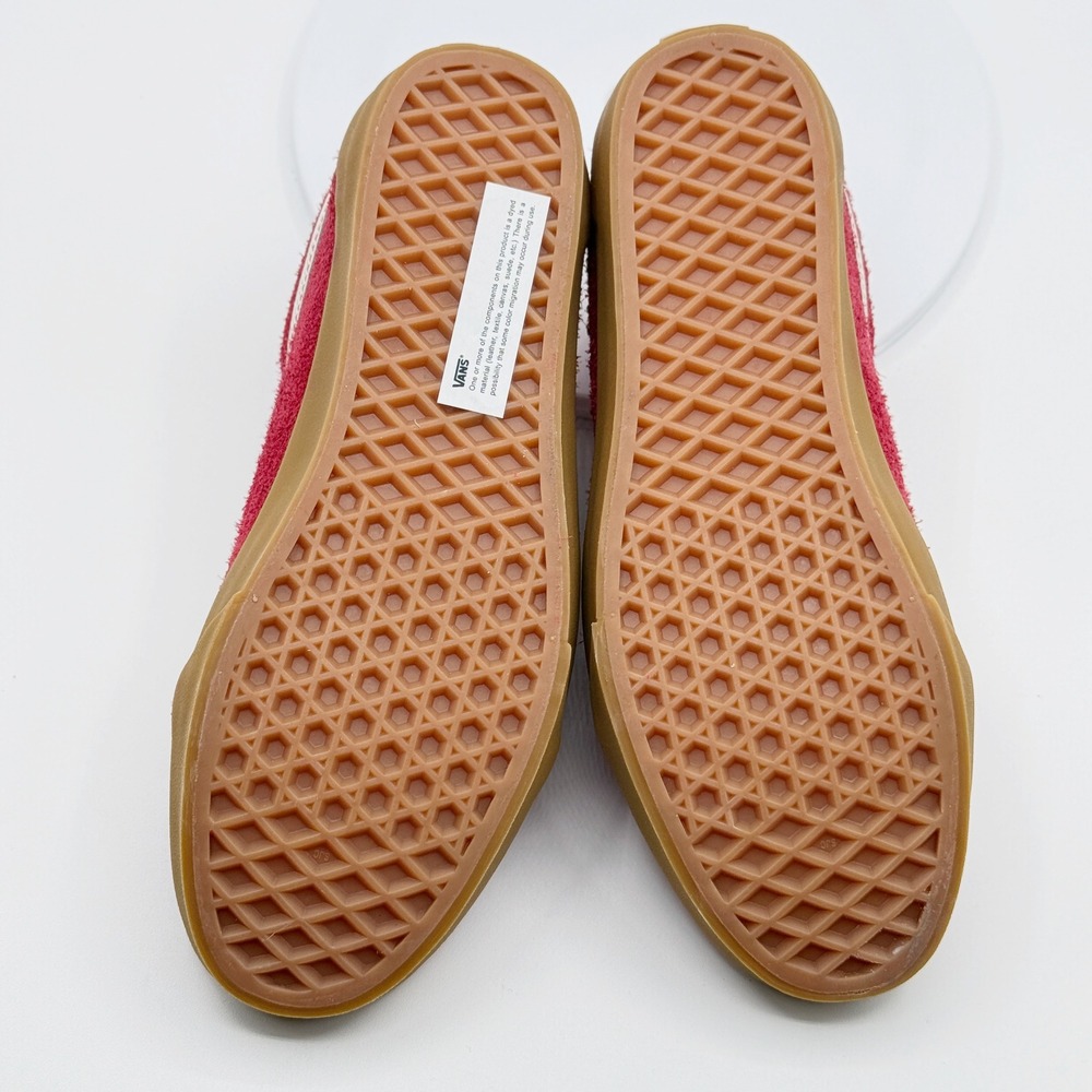 Vans Old Skool Low Pro Suede Size 8 Womens Red/Gum NEW - Picture 2 of 10